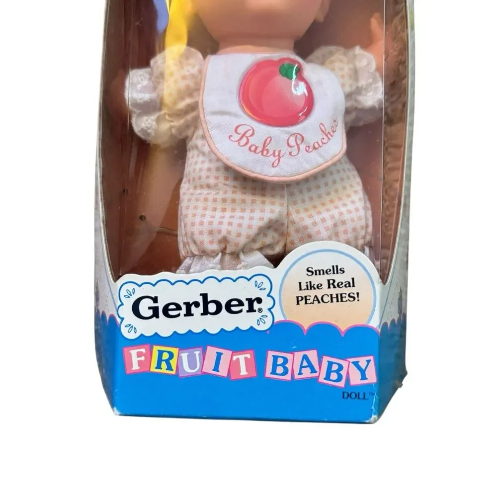 NIB Vintage 1995 Gerber‎ Fruit Baby PEACHES Scented Doll Toy Biz Blonde